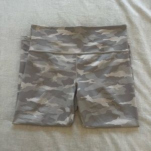 Athleta High Rise Elation 7/8 Tights